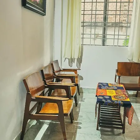 Appartement Peaceful Saigon - Entire House 1Br In District 1 - Pet-Friendly à Hô Chi Minh-Ville Extérieur photo